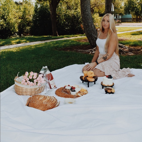 welcome to my closet !!! - Picture 6 of 11